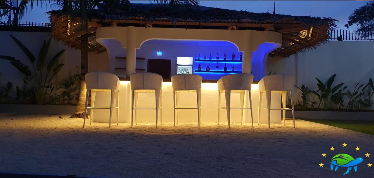 Pawikan Boutique Hotel Moalboal Dış mekan fotoğraf