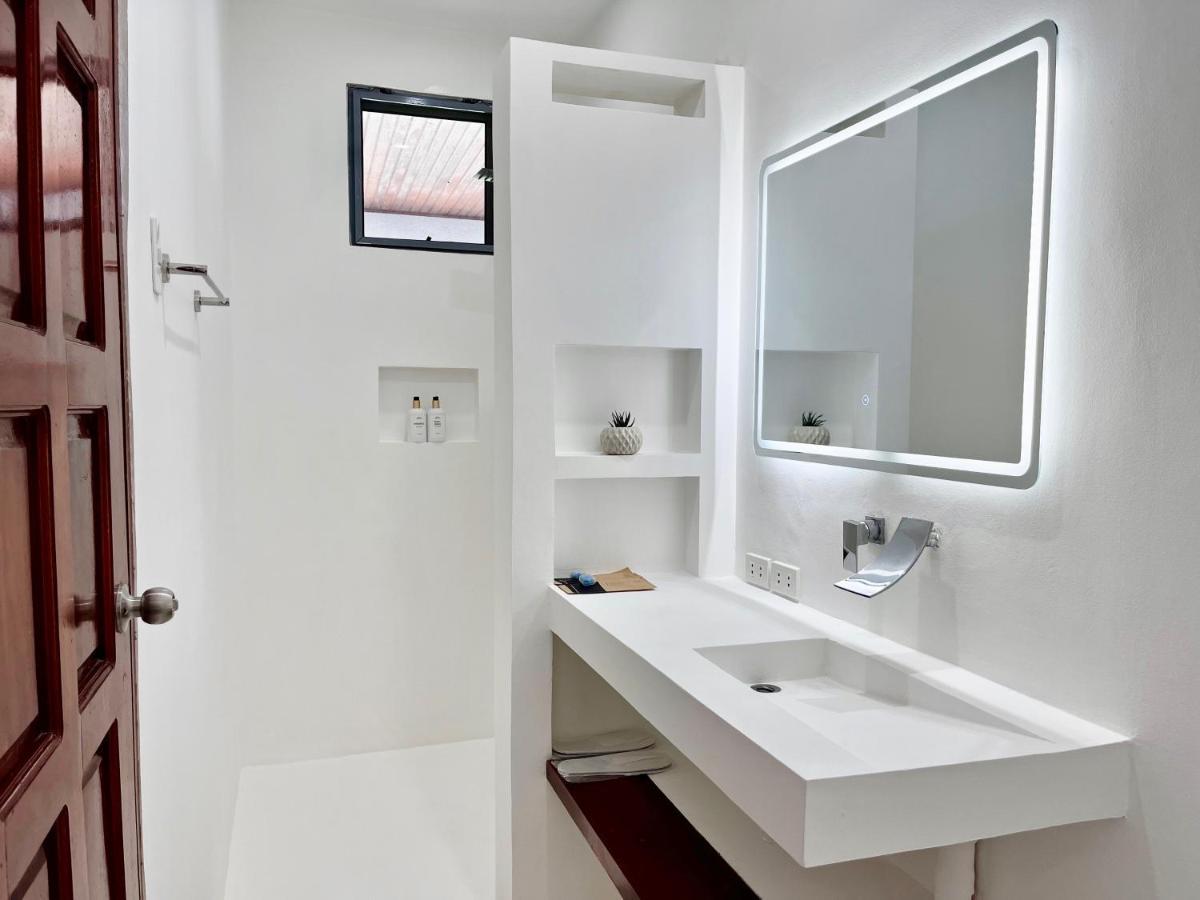 Pawikan Boutique Hotel Moalboal Dış mekan fotoğraf